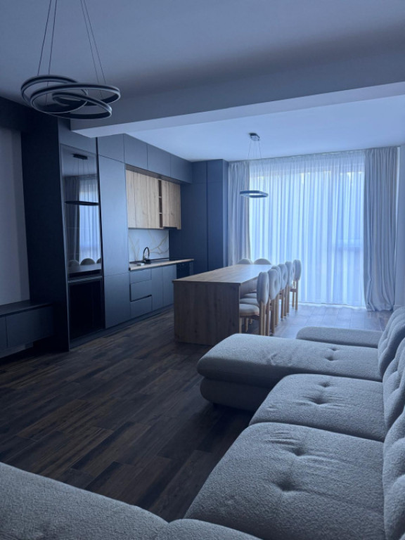 Apartament 3 camere, mobilat si utilat modern, Radauti
