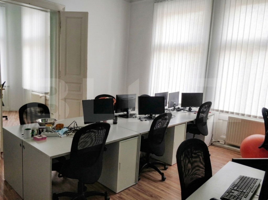Birouri 220 mp în clădire istorică, Ultracentral | 5 înc