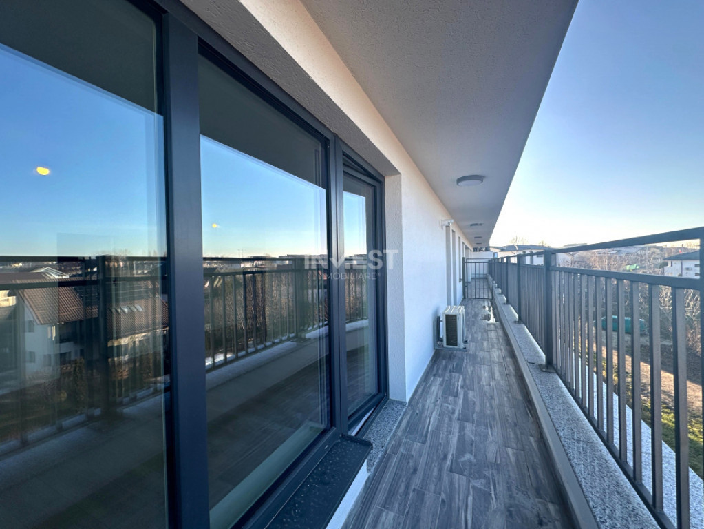 COMISION 0%! INTABULAT! 2 CAMERE+ TERASA CU VEDERE PANORAMIC