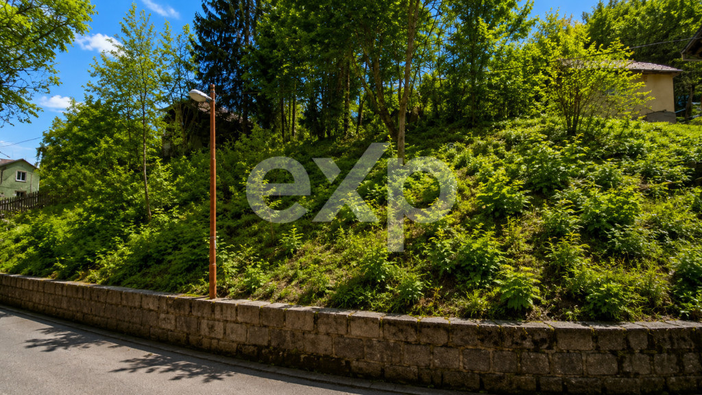 Teren 451 mp – Strada Variștei, Schei | loc pentru o cas?