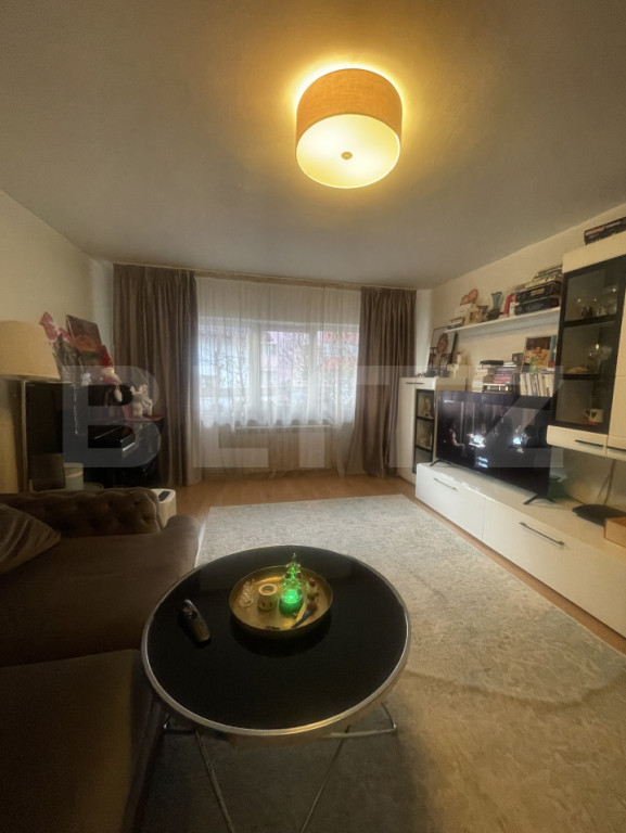 Apartament spațios la casă, 4 camere, ultracentral