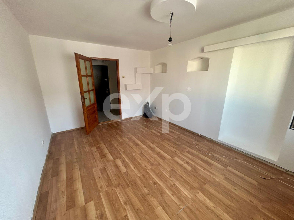Apartament 3 camere
