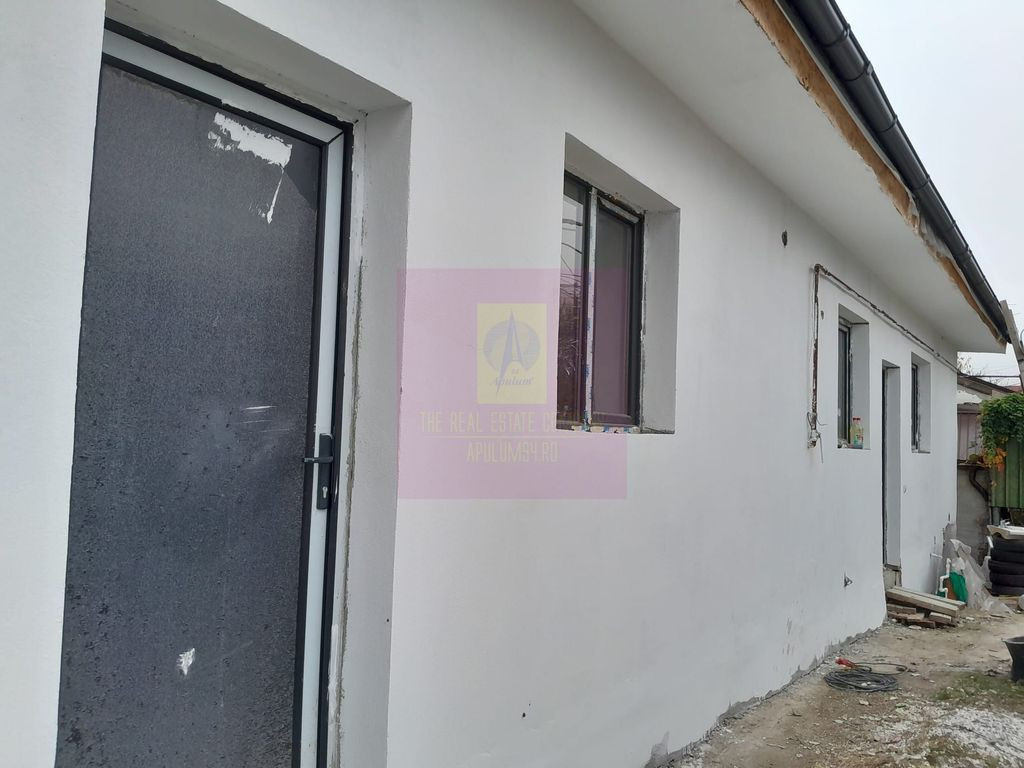 Casa Individuala - 4 camere - 2 bai - 350mp teren