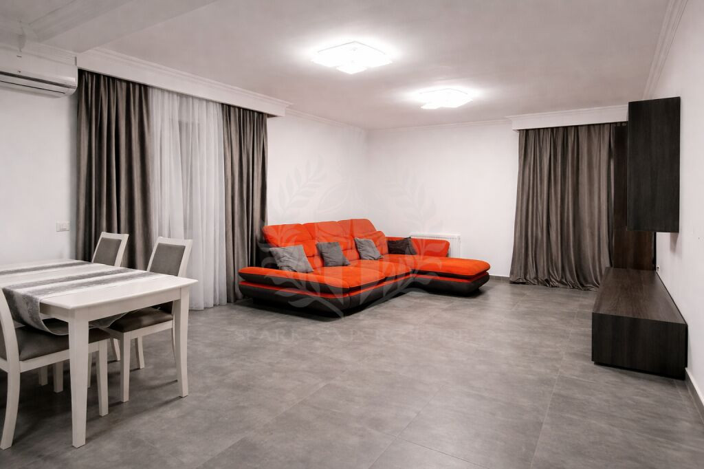 Inchiriere apartament 3 camere de lux, parcare, cartier