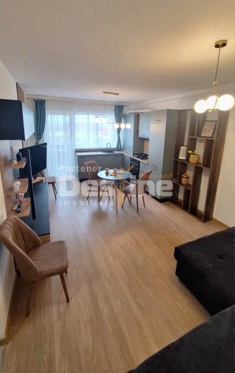 STUDIO de inchiriat, suprafata de 50mp si loc de parcare Sub