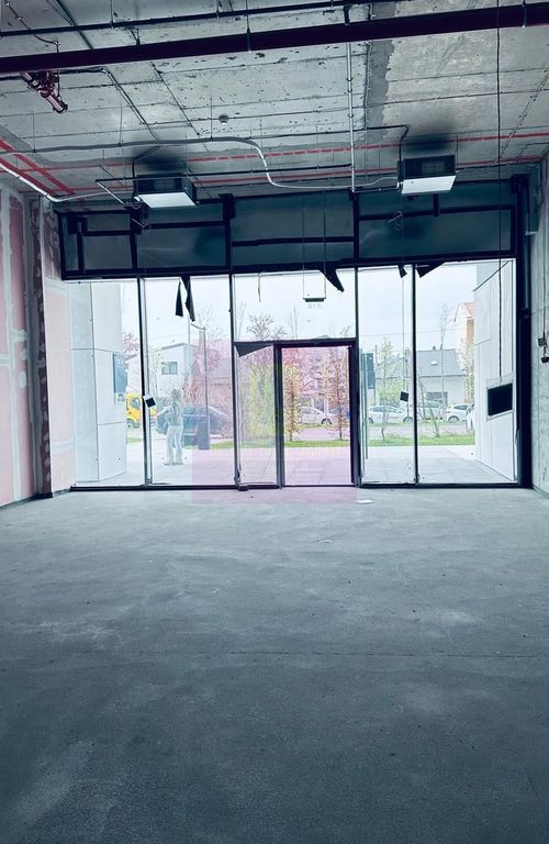 Spatiu comercial imobil nou Sebastian- Razoare.