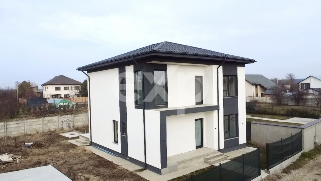 De vanzare vila individuala ''la alb'' 5 camere teren genero