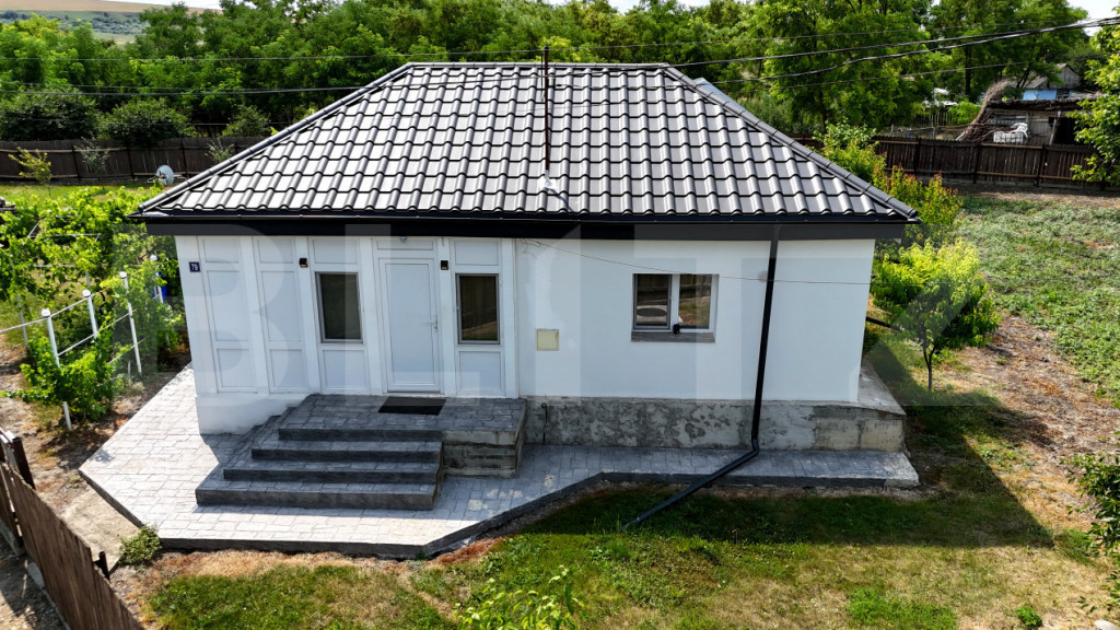 Casă de vânzare, 55 mp, zona Erbiceni