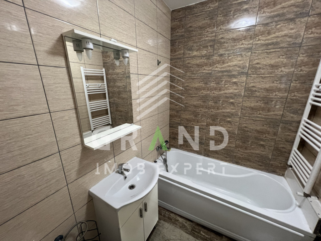 3 camere decomandate | 2 băi | Balcon | Parcare | Zona Iris