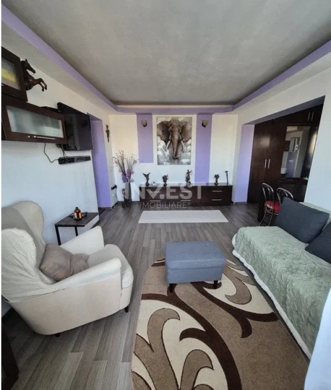 Apartament 4 camere, 2 băi, Tătărași, bloc fără risc