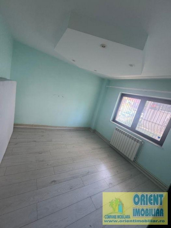 Far, de vanzare 2 camere, decomandat, parter, gaze, mobilat