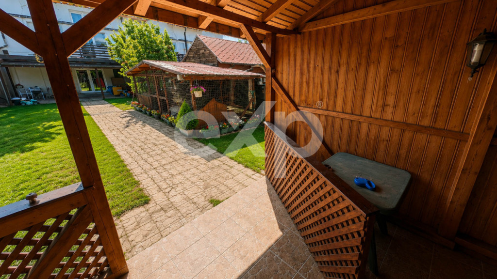 Vilă lângă pădure, cu vedere panoramică spre oraș | S?