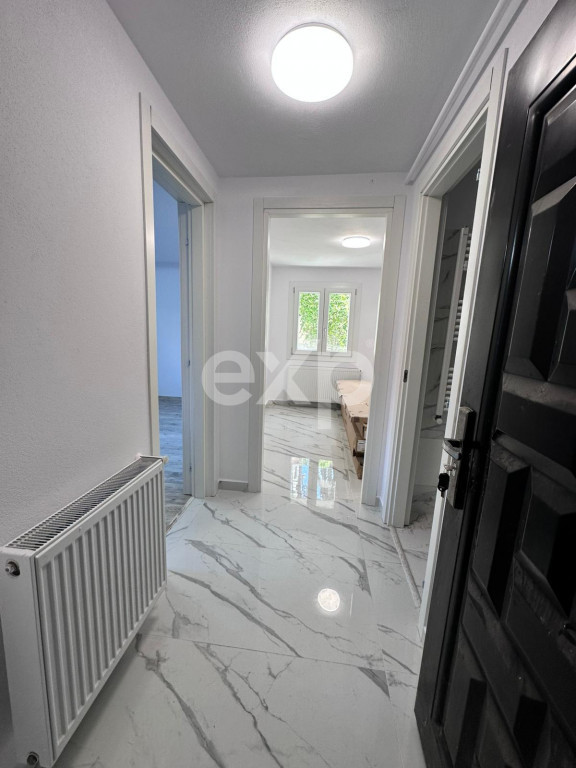 Apartament 2 camere,Parter ,Allea Grivita,Micro 8