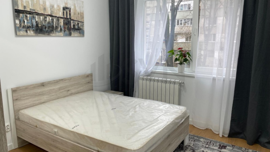 Apartament renovat - prima - Piata Gorjului