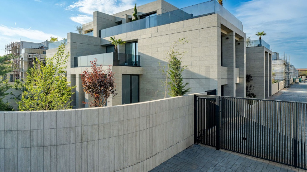 Vila Complex Finalizat Pipera zona Iancu Nicolae