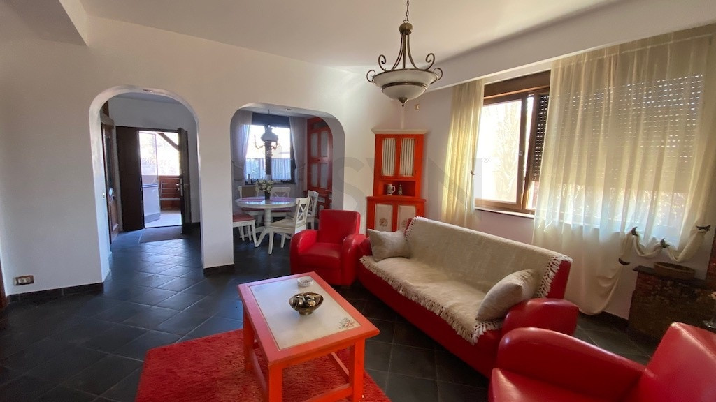 Casa de vacanta - Butimanu - langa lac