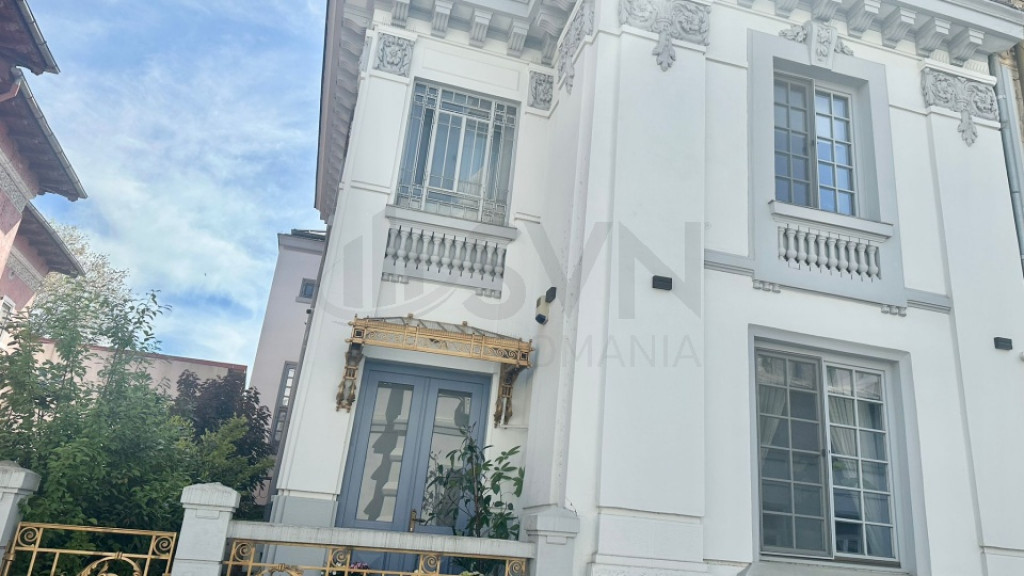 VILA IMPRESIONANTA l RENOVATA SI CONSOLITATA l DOROBANTI ...