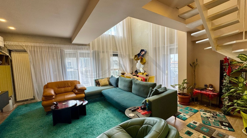 Duplex 3 camere mobilat cu 2 parcari si boxa Belvedere Re...