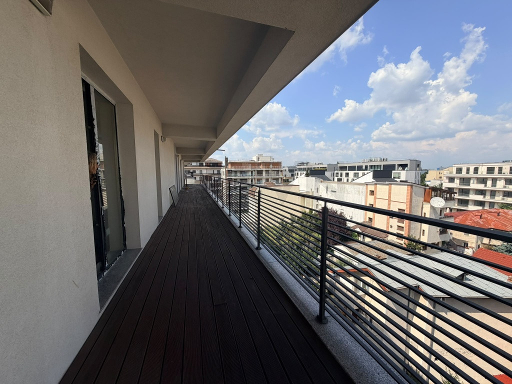 Apartament 4 camere de l Soseaua Nordului