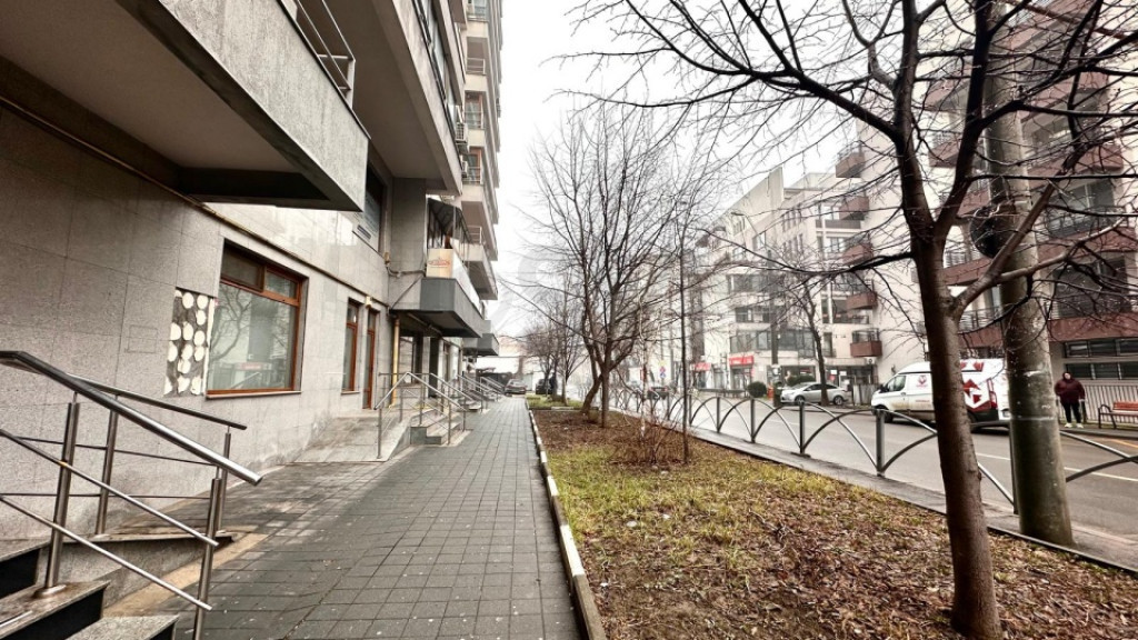 Spatiu comercial de Bucurestii Noi l Jiului