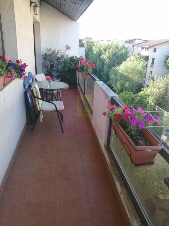 Duplex 3 camere cu scara interioara Bragadiru - Smardan-L...