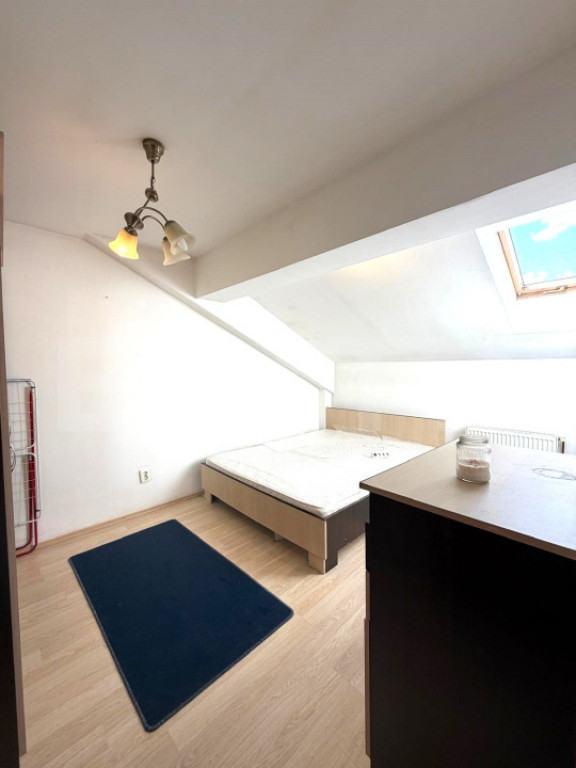 Apartament 2 camere, decomandat, parcare, Casa Radio