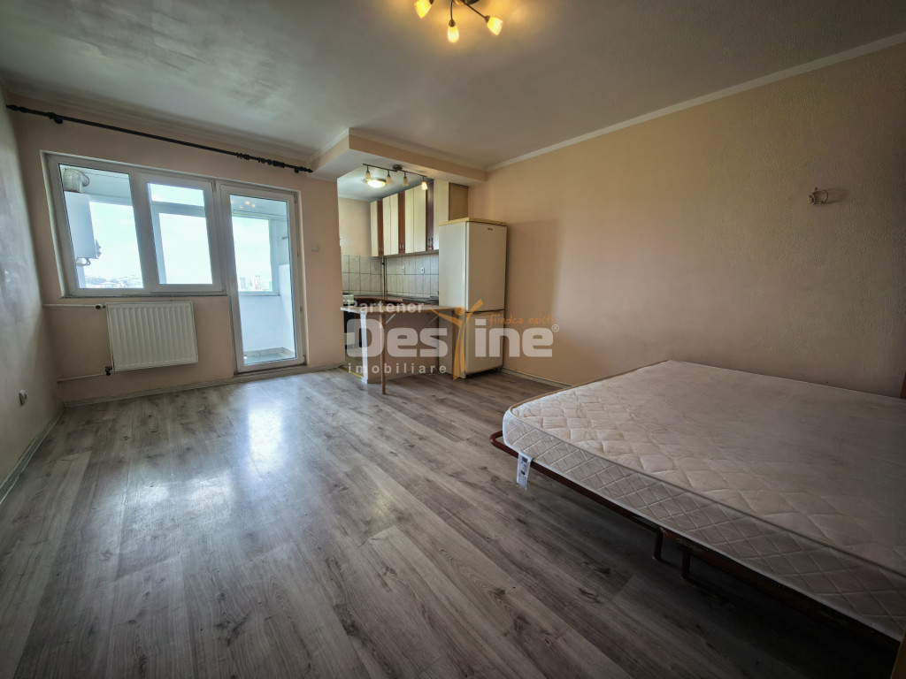 Apartament 1 Cameră 32 m, etaj intermediar, imobil cu lift