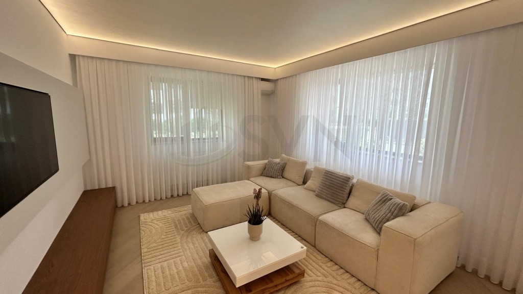 Apartament Premium 3 Camere MOBILAT CORTINA NORTH