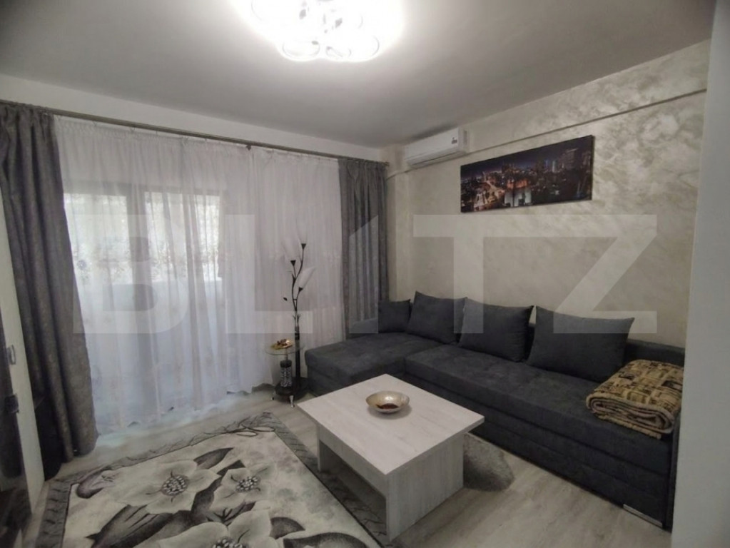 Apartament 2 camere decomandat, 54 mp, loc parcare, zona Lun