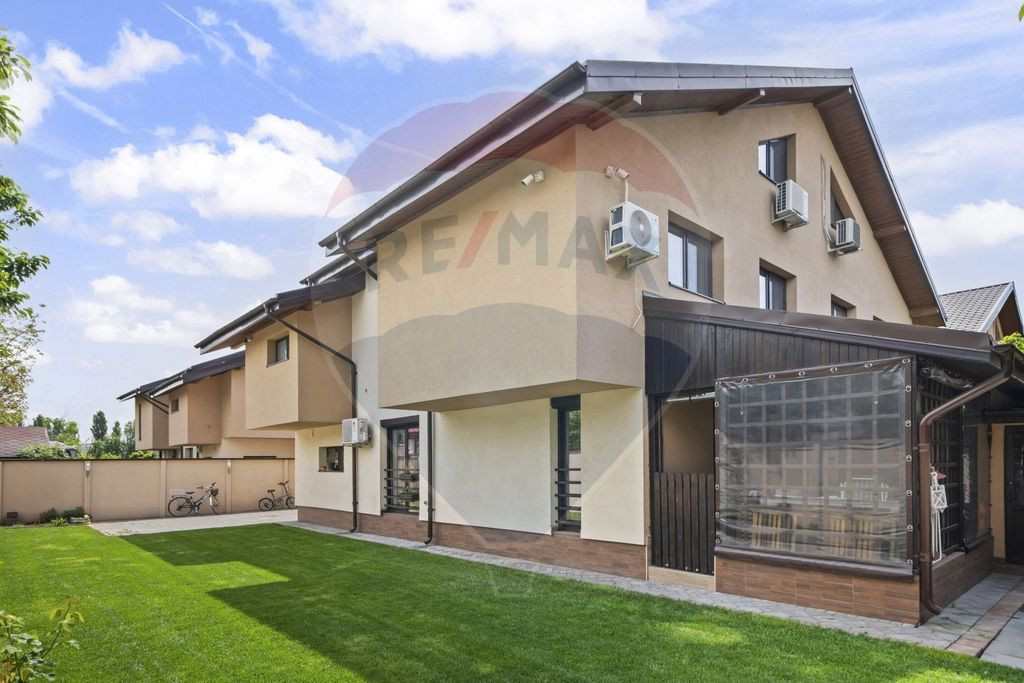 Casă 4 Camere + Mansardă | Ghencea | Curte Spațioasă ...