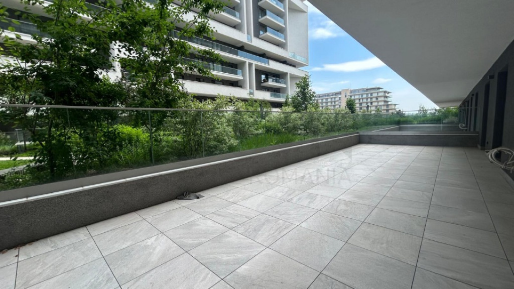 Apartament 3 camere gradina