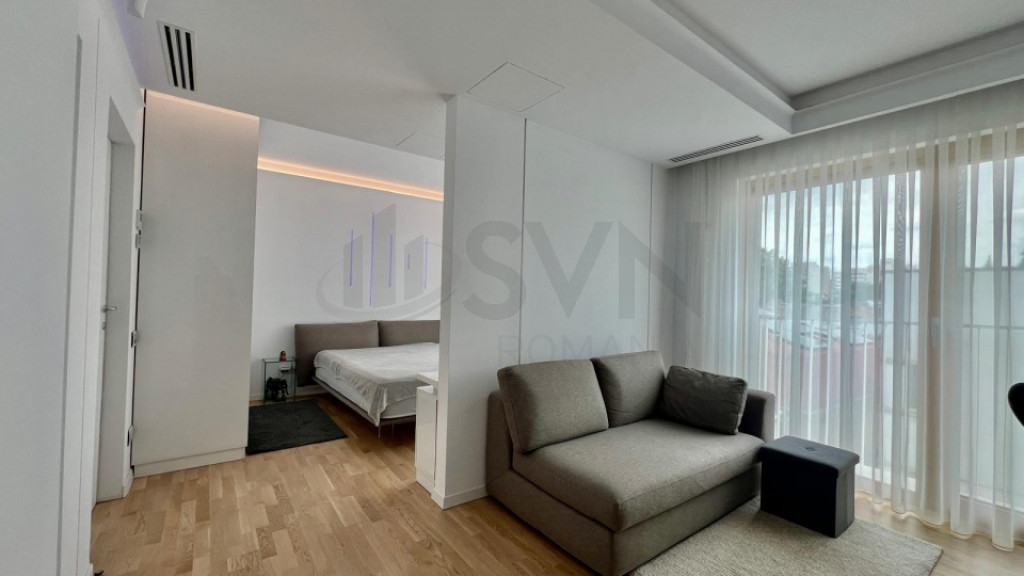 Triplex l 210 mp l Zona Centrala