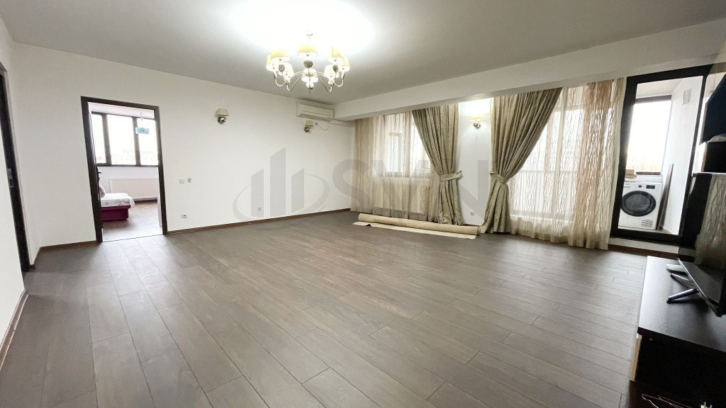 4 Camere l Bloc nou l Parcare