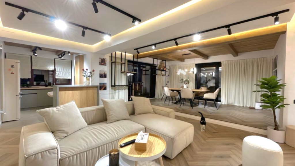 Penthouse Luxury Cismisgiu
