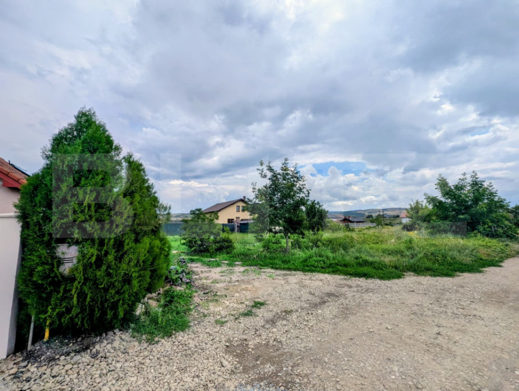 Teren intravilan, 432 mp, utilitati pe teren, zona Partos