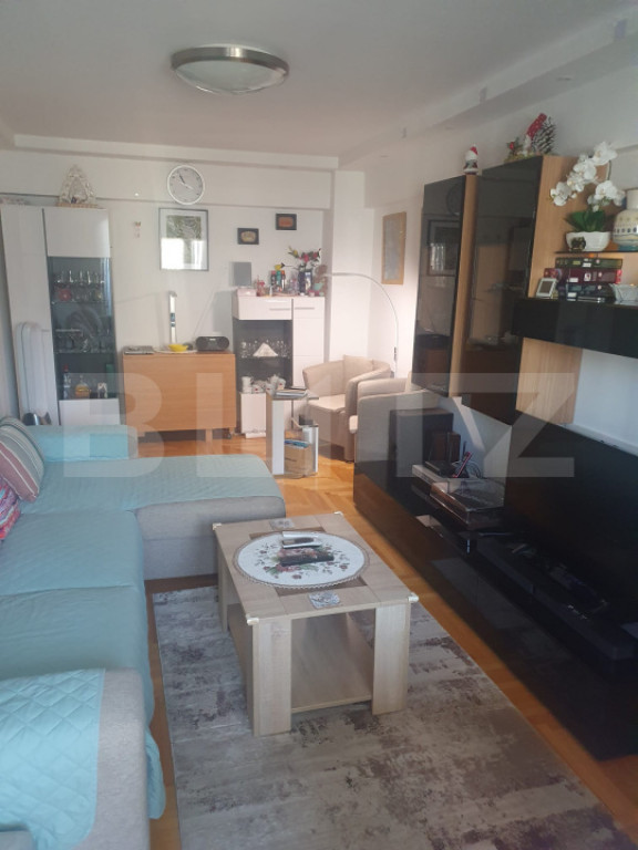 Apartament cu 2 camere, 68 mp, Centrul Civic, zona Grivitei