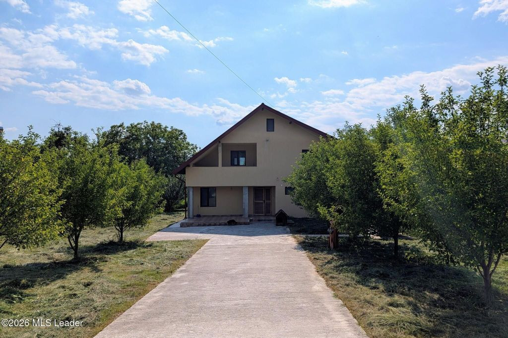 Arges | Valea Mare-Bratia | Vila veritabila 276 mp in zon...