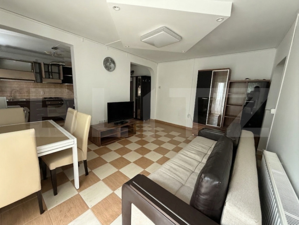 Apartament 3 camere, 60 mp, zona Micro 14
