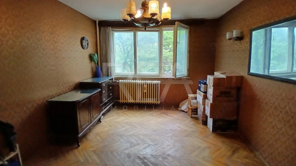 3 camere - etaj 2 - Alexandru Obregia, Straduintei