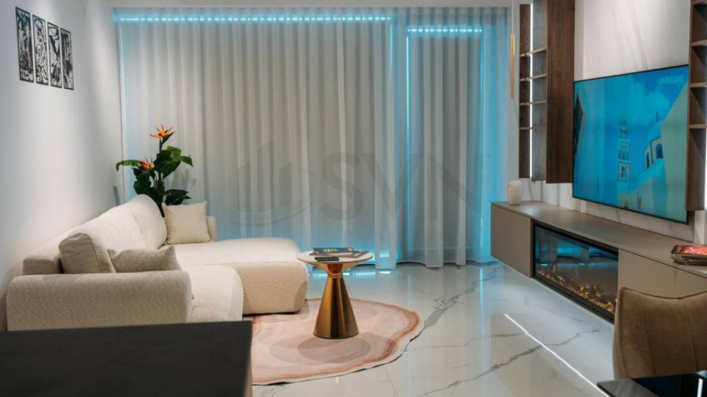 PRIMA CHIRIE l UTILAT l MOBILAT LUX l PARCARE l ONE FLORE...