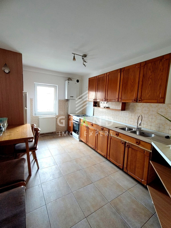 4 camere | Str.Nicolae Titulescu/Gheorgheni | Etaj 2/4 | 78