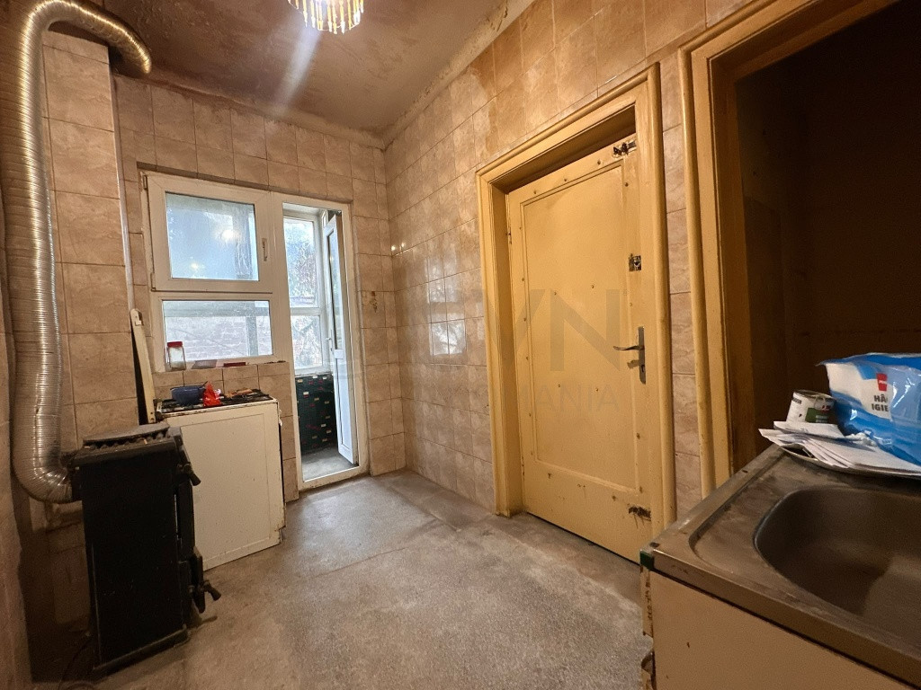 Vila 8 camere de I Piata Alba Iulia