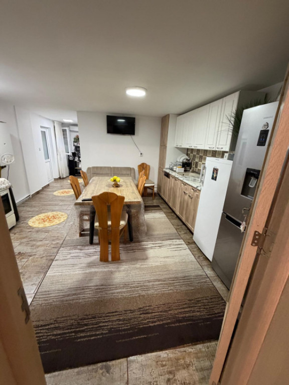 Casa, 110 mp utili, teren 359 mp, zona Brestei/Râului