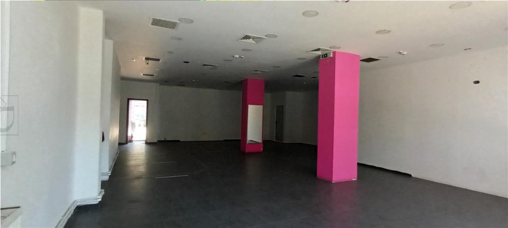 Spatiu comercial 120 mp, open-space vitrina mare - Circumval