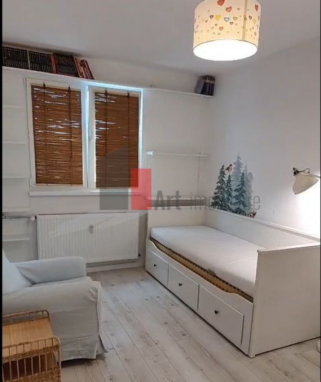 Apartament luminos cu 3 camere de închiriat | Zona Roman...