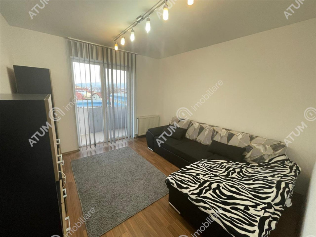 Apartament cu 3 camere decomandate 2 bai si 2 balcoane in Si