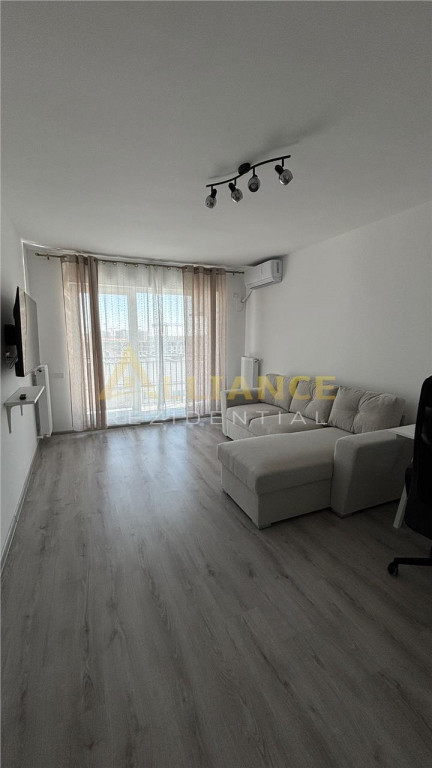 Apartament 2 camere de inchiriat|Decomandat|Centrala proprie