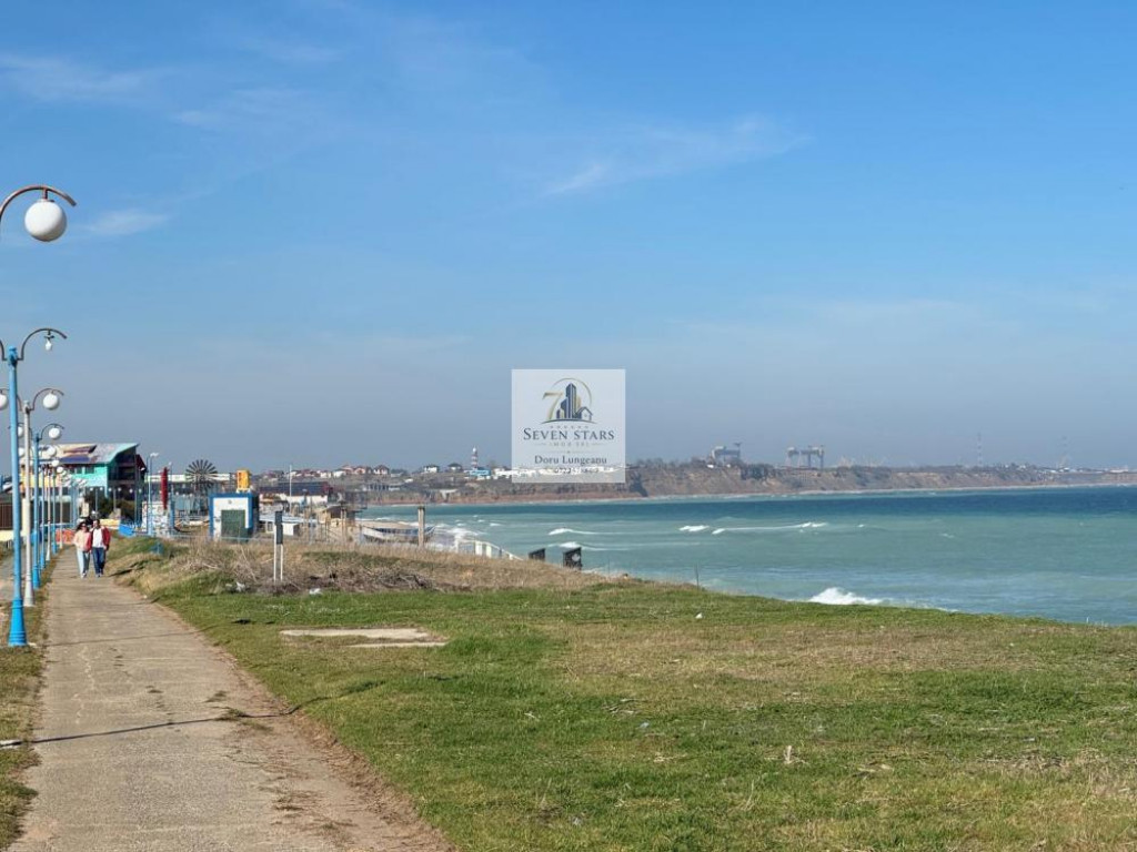 Teren intravilan 47.400 mp, Vama Veche, 200 m de Marea Neag