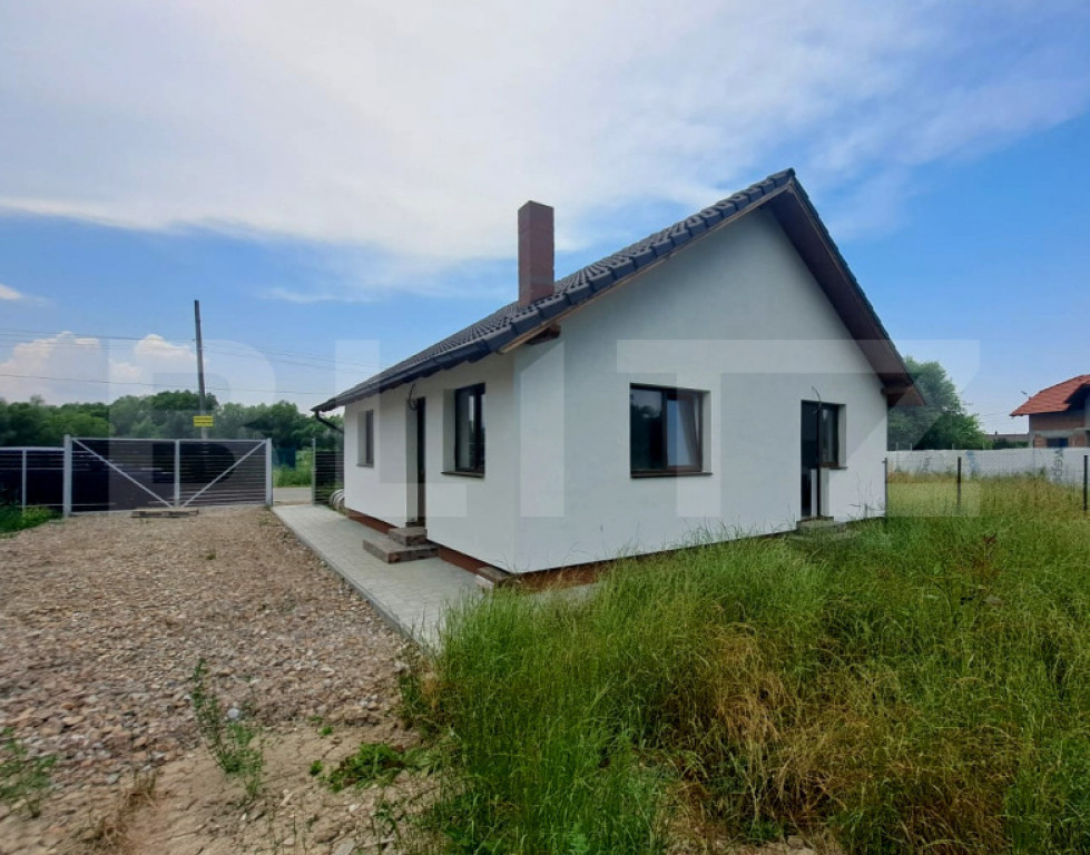 Casă cochetă, ideală pentru o familie mică | La doar 15