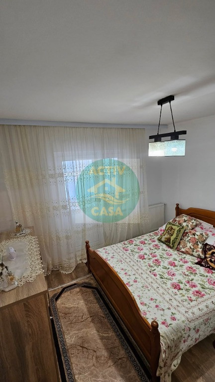 Apartament 2 camere si 2 balcoane, zona Episcopiei Roman